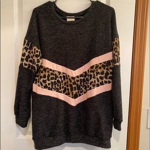 Charcoal and blush/mauve cheetah chevron oversized sweater -  NEW WITHOUT TAGS